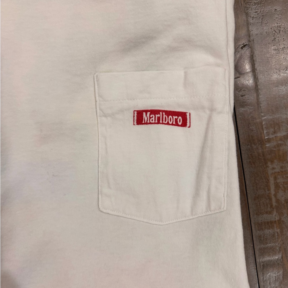 Marlboro White Short-Sleeve Tee with Desert Rodeo Graphic - Picture 3 of 6